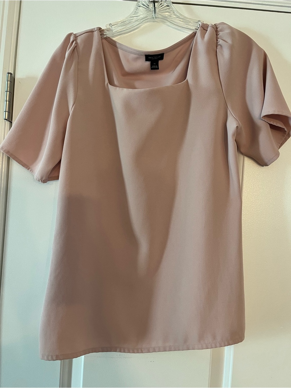 Ann Taylor Dusty Rose Square-Neck Short Sleeve Blouse